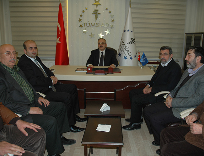 Kaya, TÜMSİAD ‘ı Ziyaret Etti