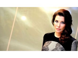 Deniz Akkaya hastanelik oldu