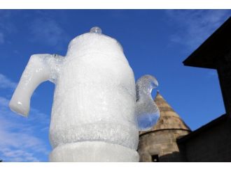 Erzurum’un soğuğunu sanata çevirdiler