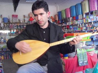 Putin’e şiirli tepki