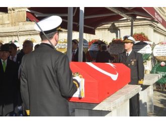 12 Eylül’ün Başbakanı son yolculuğuna uğurlandı