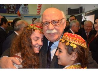 Bakan Avcı Türk Dünyası Bilim Olimpiyatları’nın açılışını yaptı