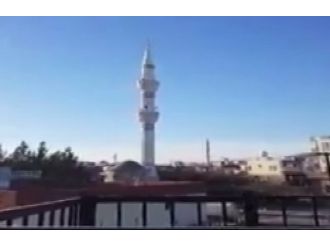 Camiyi tahrip edip hoparlörden şarkı dinlettiler