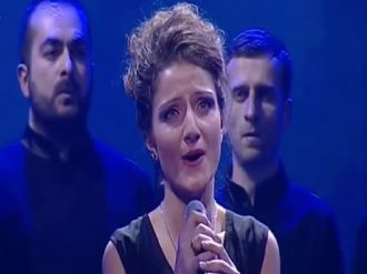 Ses yarışmasında şarkı söyledi hapisten kurtuldu !