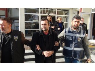 Kocasını parası için öldürdü