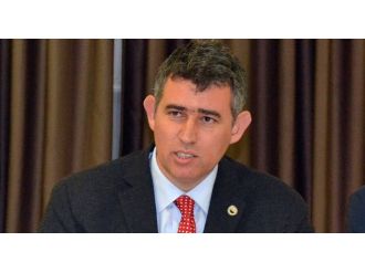 "Hatay kontrolsüz bir göç saldırısı altında"