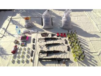 Metruk binadan cephanelik çıktı