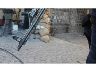 SAS girdi: 9 terörist öldürüldü