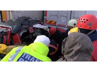 İstanbul’da TEM’i kapatan kaza