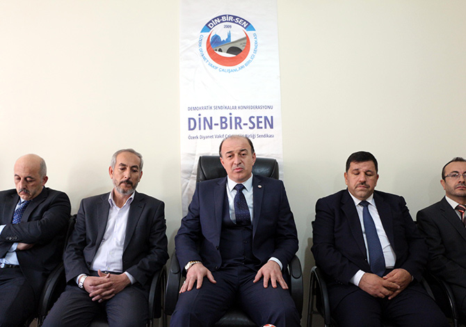 Özdemir: "ODTÜ Rektörü Derhal Değiştirilmeli"