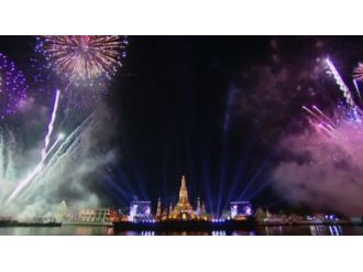 Tayland yeni yılı böyle karşıladı