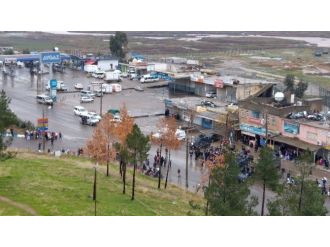 Hendekten kaçış sürüyor