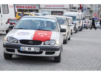 Danıştay’ın kararını 600 araçlık konvoyla kutladılar