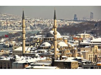 Türkiye beyaza büründü