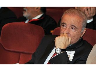 Ünal Aysal’ın yatı yandı