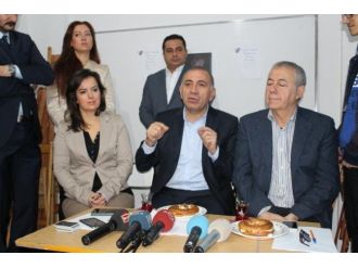 Gürsel Tekin’den küfürlü gaf !