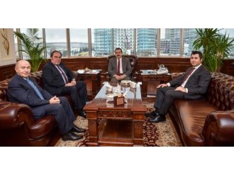 Bakan Çelik TFF Başkanıyla görüştü