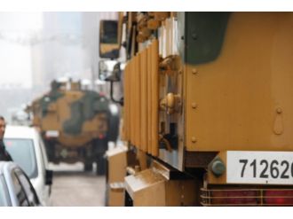 Sur’da 2 asker yaralandı