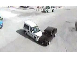 Trafik kazaları MOBESE’ye yansıdı