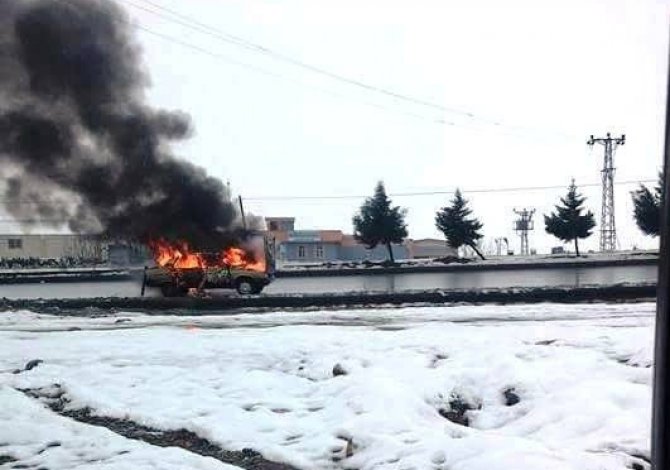 Kahramanmaraş'ta Otomobil Alev Alev Yandı