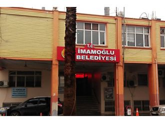 Belediye binasına silahlı saldırı