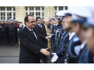 Hollande: Terör yanlısı 50 yabancı yakalandı