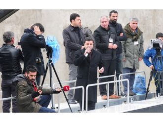 Demirtaş: Görüşmeye mecburuz