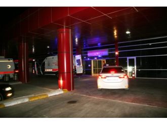 AK Partili milletvekilleri kaza yaptı