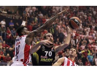 Fenerbahçe Sırbistan’da şov yaptı