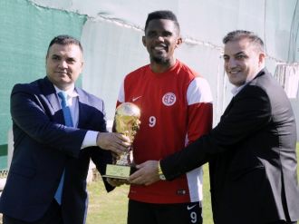 Samuel Eto’o’ya ’yılın transferi’ ödülü