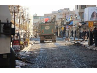 PKK’nın hendekleri kapatılıyor