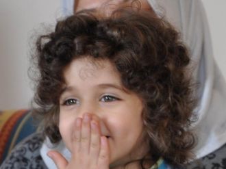 Gülen gözlerinin ardında koca bir dram var