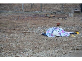 Barışmak için gittiği eşini vurup intihar etti