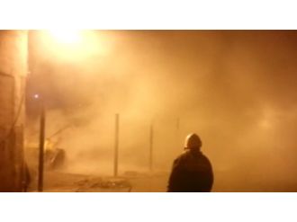 Yenikapı’da İGDAŞ’a bağlı iş makinesi yandı