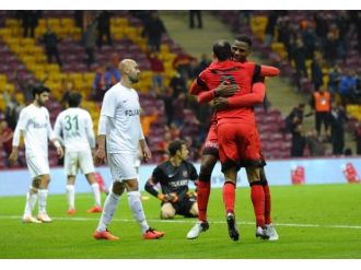 Galatasaray Karşıyaka deplasmanında