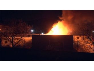 Üniversitede korkutan yangın!