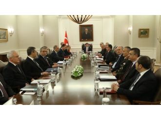 Kritik toplantı 1 saat sürdü