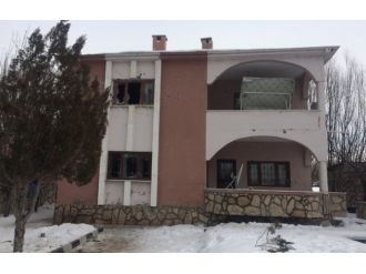 Evi bin 500 liraya kiralamışlar!