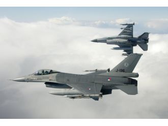 Rus uçakları yine sivilleri vurdu: 65 ölü !