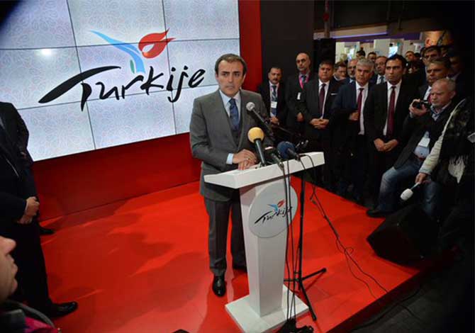 Bakan Ünal Hollanda’da Türkiye’yi tanıttı