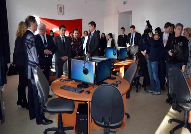 Macaristan’da bir lisede ’Türkçe’ ders oldu