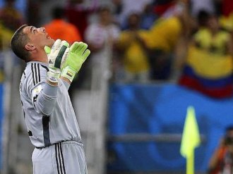 Efsane kaleci intihara mı kalkıştı  ?