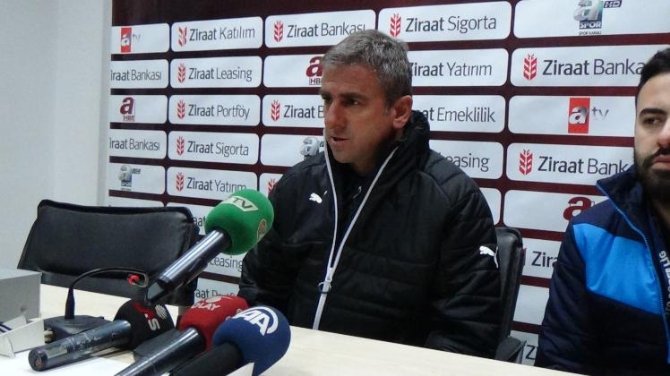 Hamza hoca oyundan memnun kalmadı