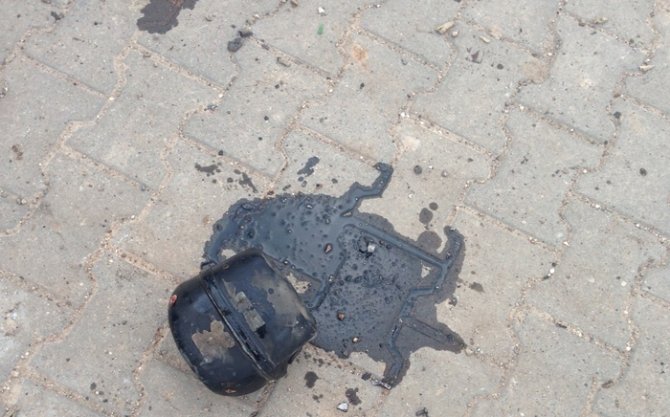 Teröristlerin bombası ellerinde patladı