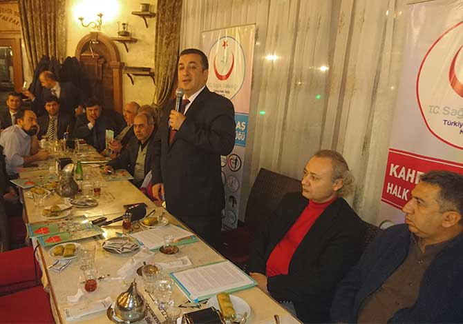 Dr. Yener; “öpüşmek yerine tokalaşmayı tercih ediniz”