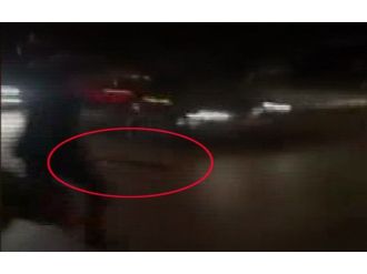 Döner bıçaklı holiganlar G.Saray taraftarlarına saldırdı