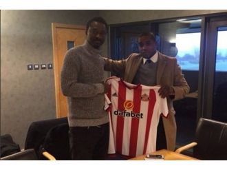 Trabzonspor N’Doye’yi Sunderland’e kiraladı