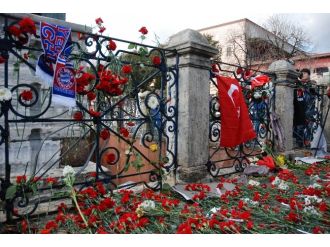 Sultanahmet saldırısında 10 tutuklama