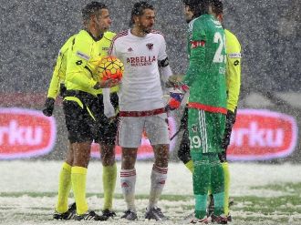 Beşiktaş maçı iptal edildi