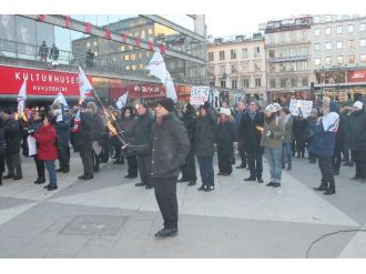 Asuri ve Süryanilerden PYD protestosu